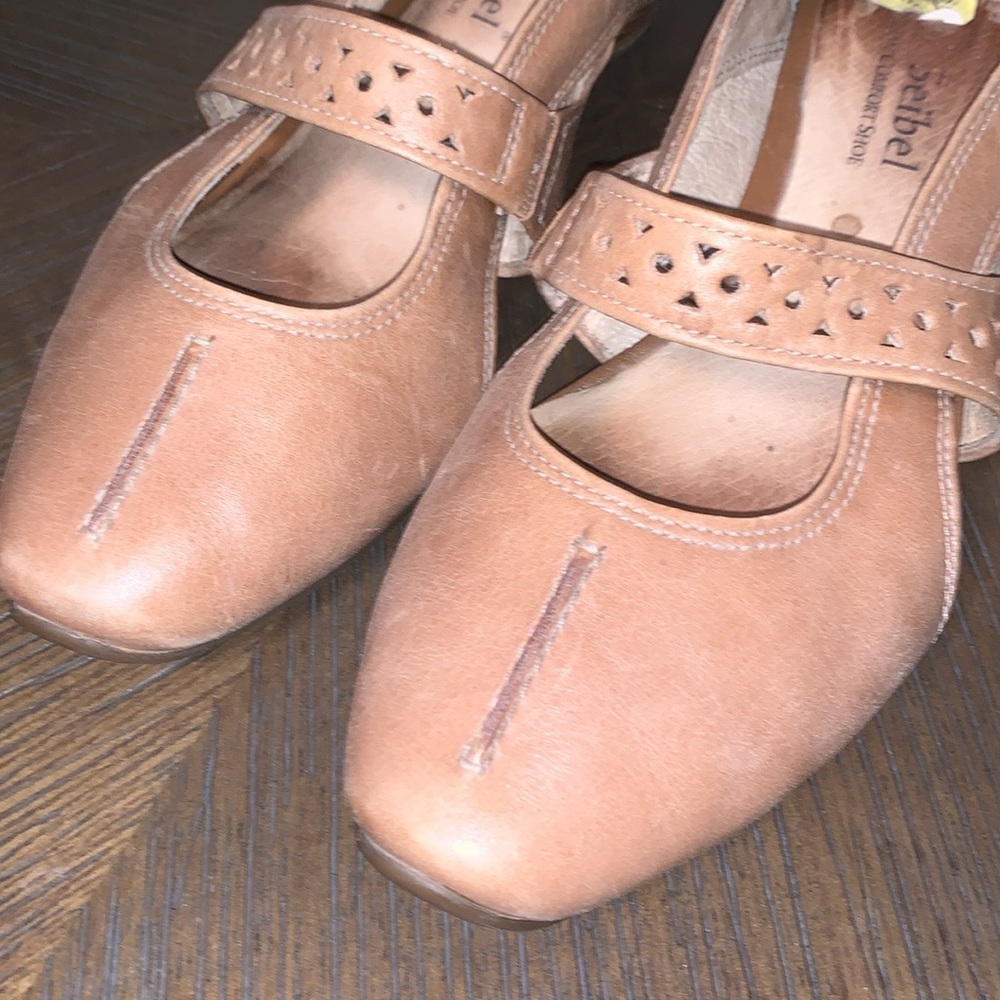 Josef Seubel Heels - Picture 8 of 9